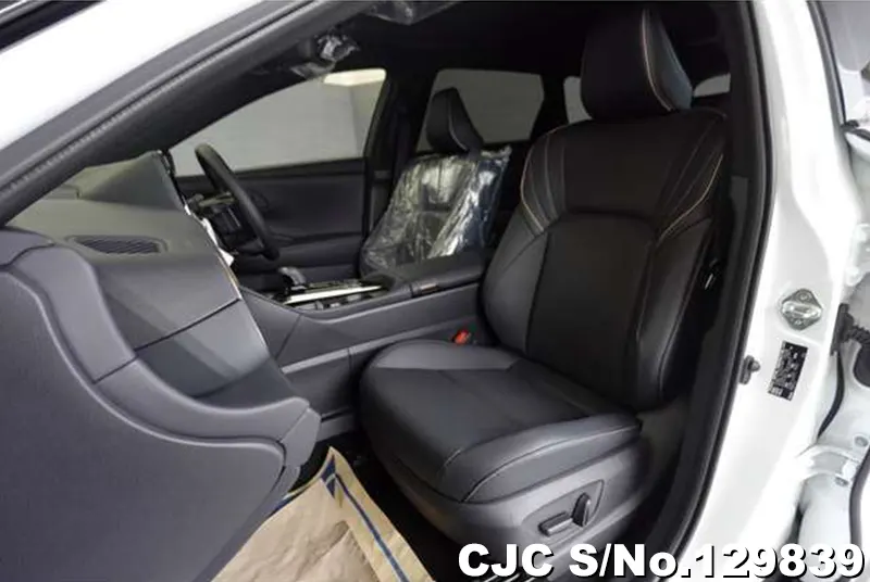 2025 Toyota / Crown Estate Stock No. 129839