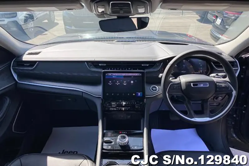 2025 Jeep / Grand Cherokee Stock No. 129840