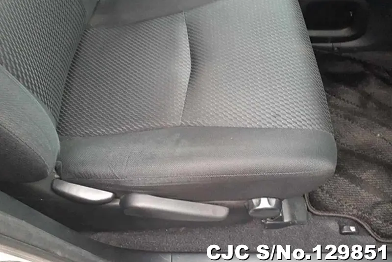 2006 Toyota / Kluger Stock No. 129851