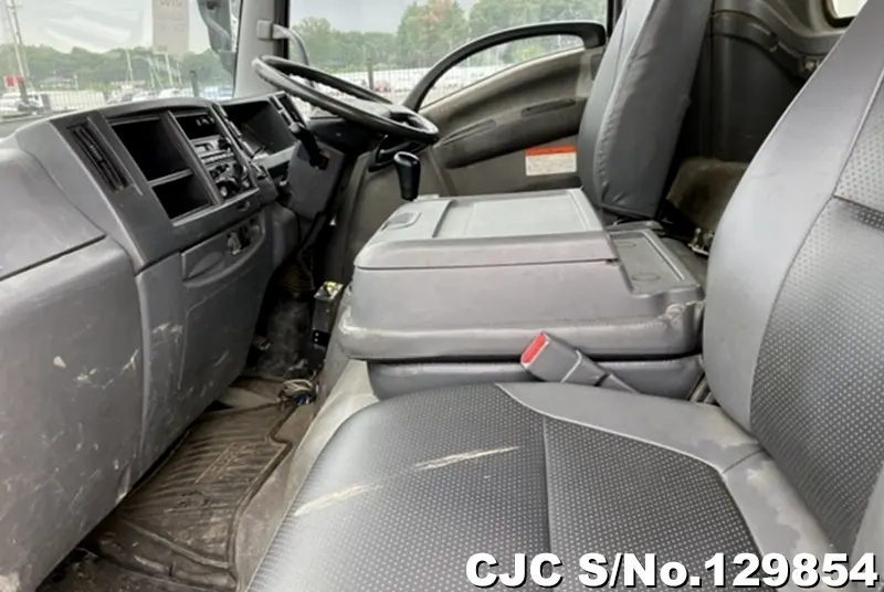 2011 Isuzu / Forward Stock No. 129854