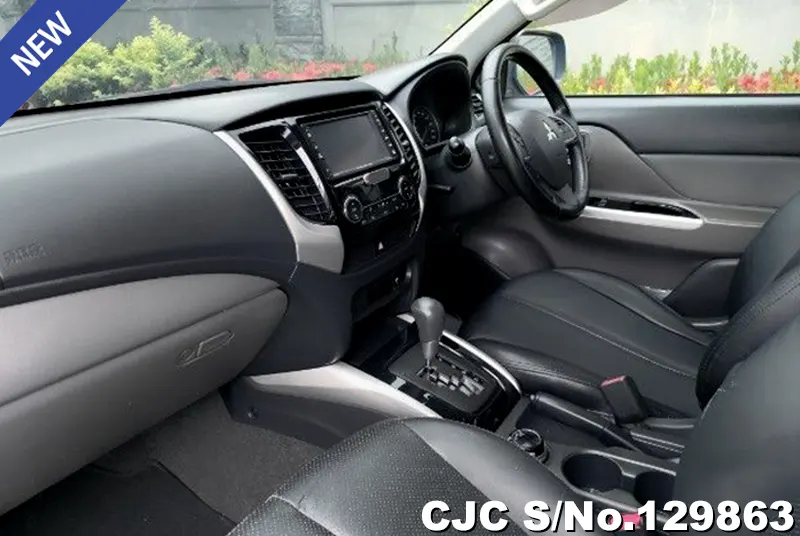 Mitsubishi Triton in Gray for Sale Image 10