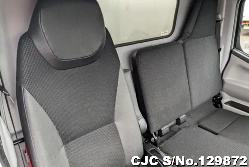 2020 Mitsubishi / Canter Stock No. 129872