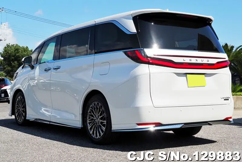 2025 Lexus / LM500h Stock No. 129883