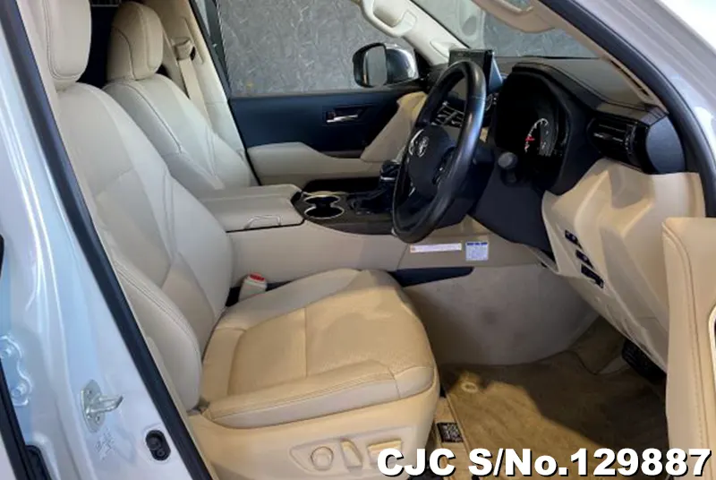 2022 Toyota / Land Cruiser Stock No. 129887