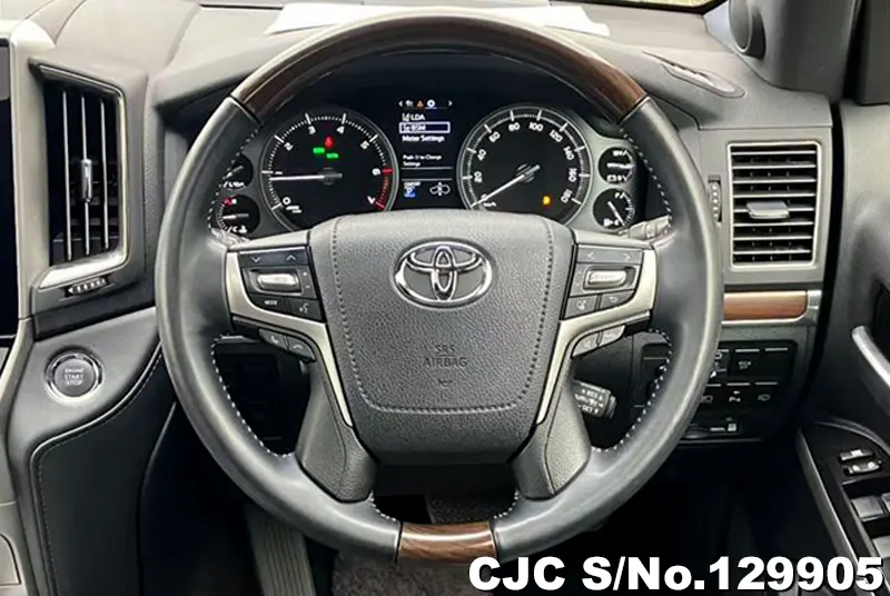 2019 Toyota / Land Cruiser Stock No. 129905