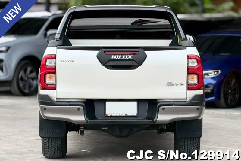 Toyota Hilux in White for Sale Image 5