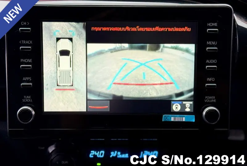 Toyota Hilux in White for Sale Image 13