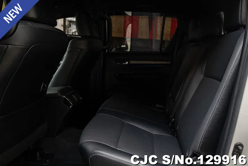 2021 Toyota / Hilux / Revo Rocco Stock No. 129916