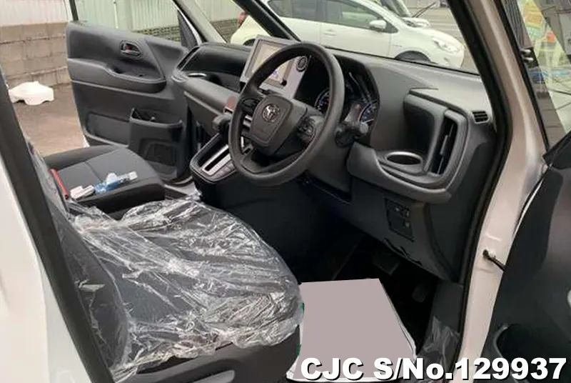 2025 Toyota / Noah Stock No. 129937