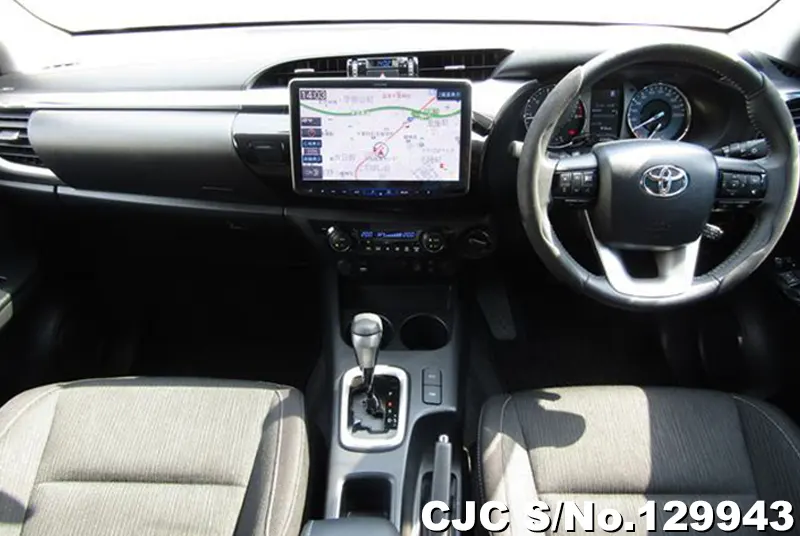 Toyota Hilux in Oxide Bronze Metallic for Sale Image 8