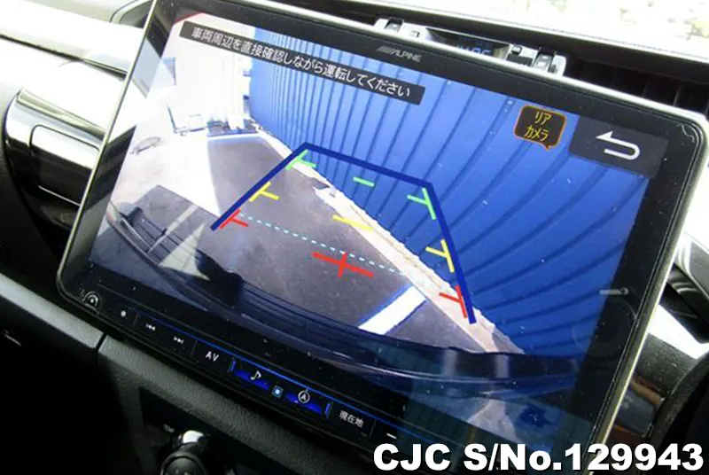 Toyota Hilux in Oxide Bronze Metallic for Sale Image 12