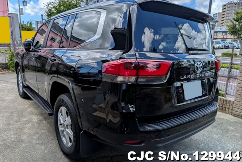2023 Toyota / Land Cruiser Stock No. 129944