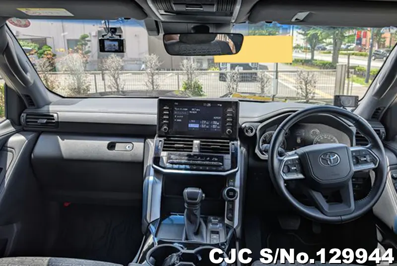 2023 Toyota / Land Cruiser Stock No. 129944