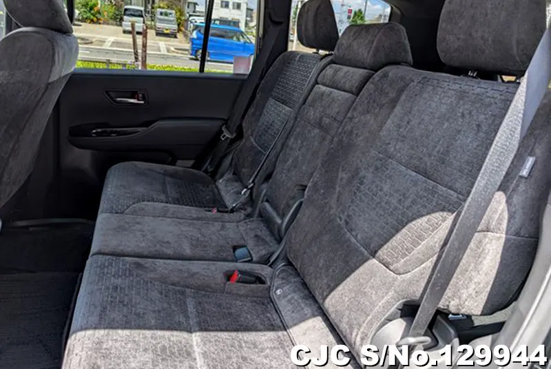 2023 Toyota / Land Cruiser Stock No. 129944