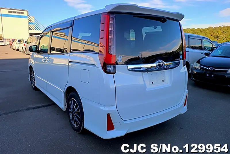 2015 Toyota / Noah Stock No. 129954