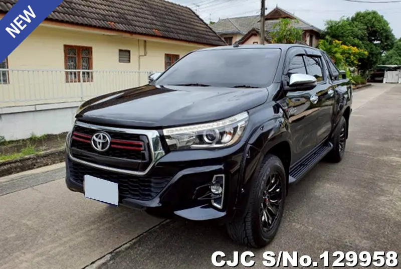 Toyota Hilux in Black for Sale Image 2