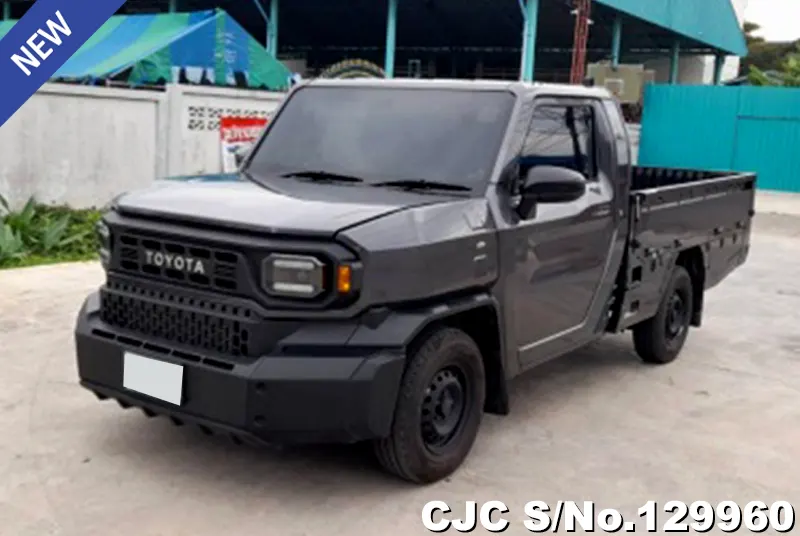 2024 Toyota / Hilux / Champ Stock No. 129960