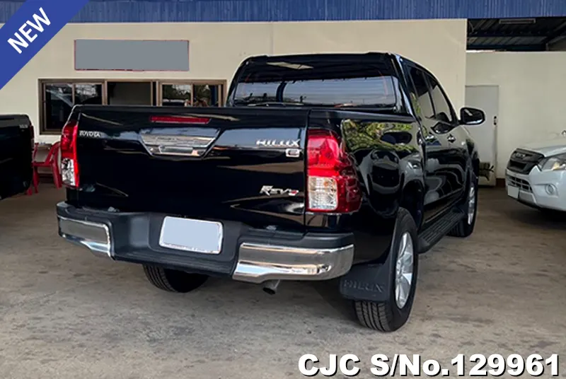 2017 Toyota / Hilux / Revo Stock No. 129961