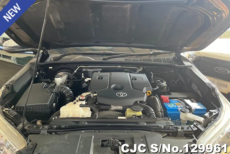 2017 Toyota / Hilux / Revo Stock No. 129961