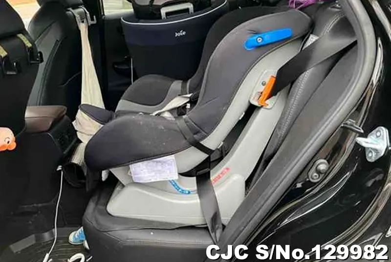 2021 Toyota / Harrier Stock No. 129982