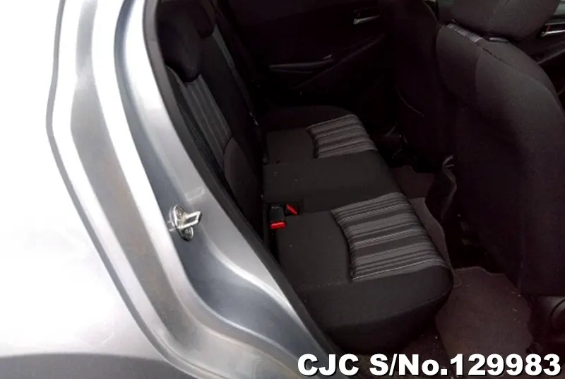  Mazda / Demio Stock No. 129983