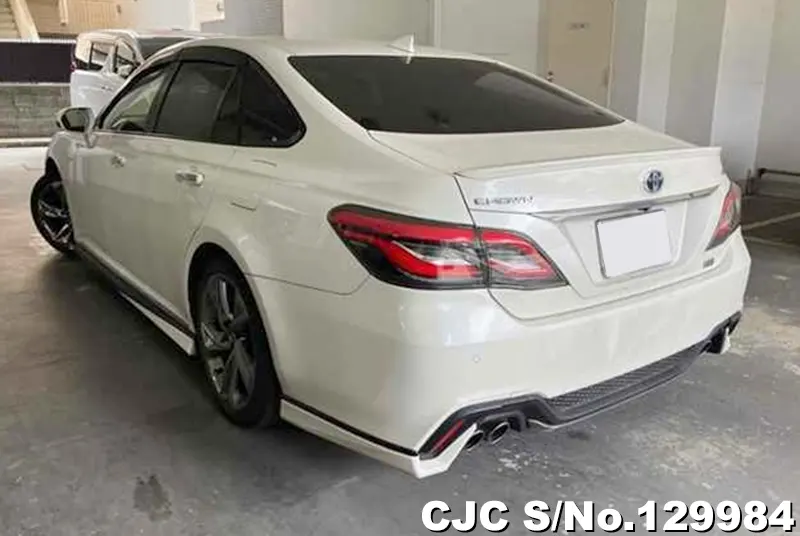 2019 Toyota / Crown Stock No. 129984