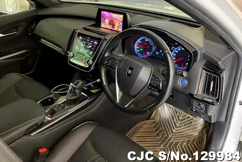 2019 Toyota / Crown Stock No. 129984