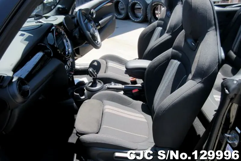 2022 MINI / Cooper Stock No. 129996