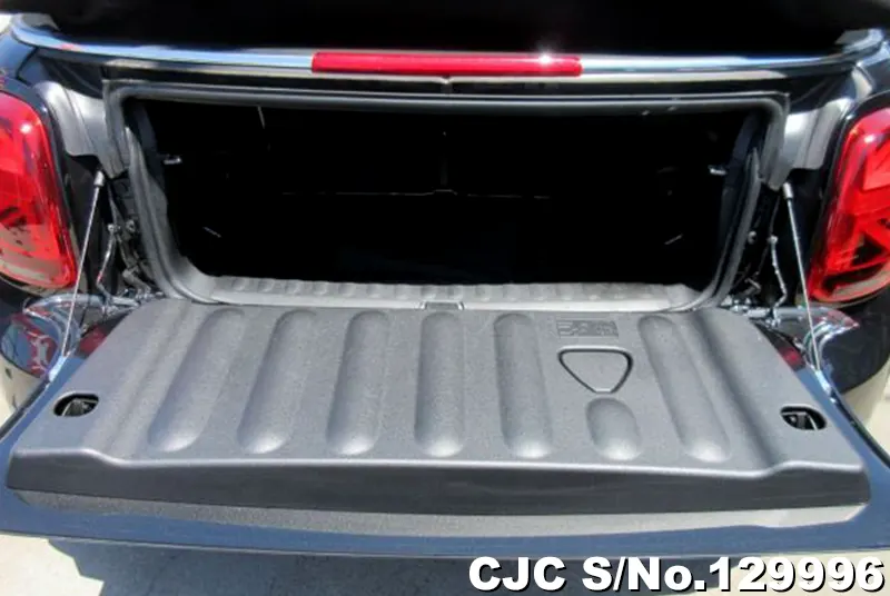 2022 MINI / Cooper Stock No. 129996