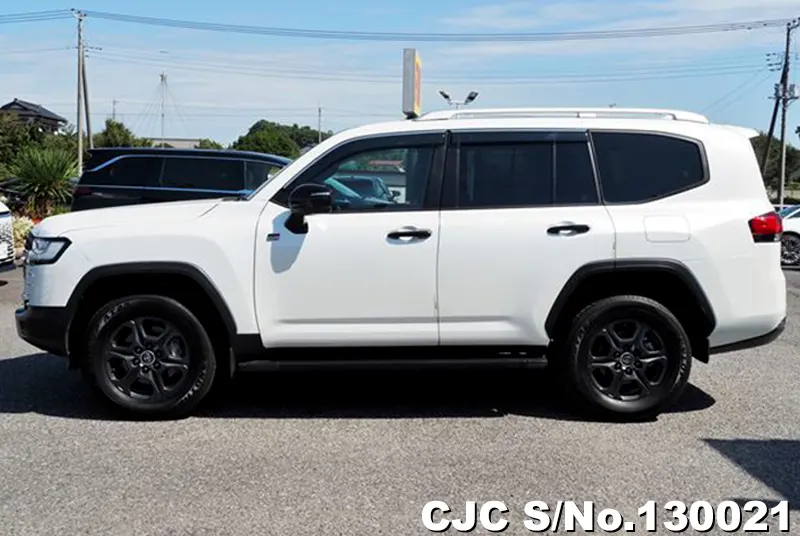 2024 Toyota / Land Cruiser Stock No. 130021