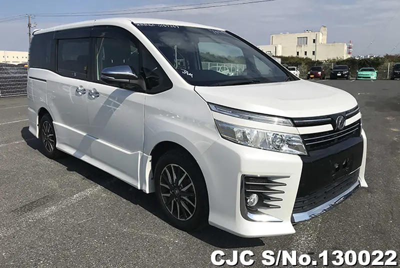 2015 Toyota / Voxy Stock No. 130022