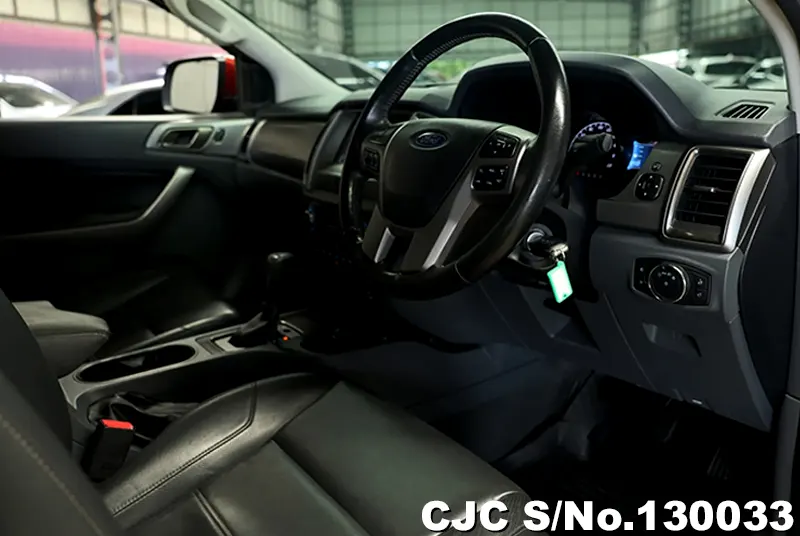 2017 Ford / Everest Stock No. 130033