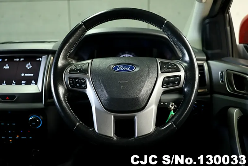 2017 Ford / Everest Stock No. 130033