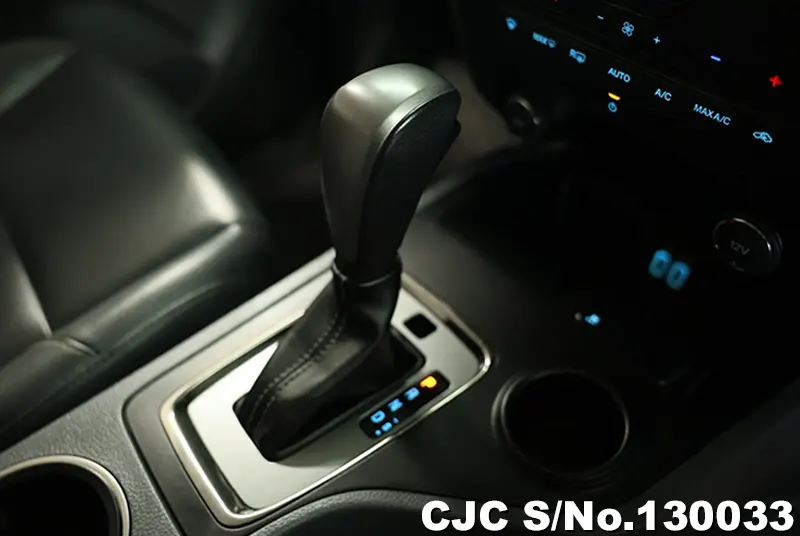 2017 Ford / Everest Stock No. 130033