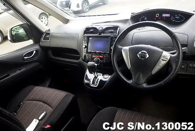 2016 Nissan / Serena Stock No. 130052