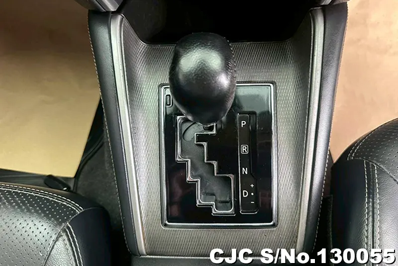 Mitsubishi Triton in Orange for Sale Image 12