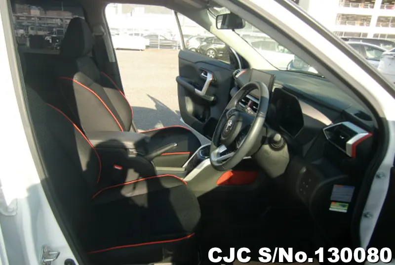 2020 Toyota / Raize Stock No. 130080