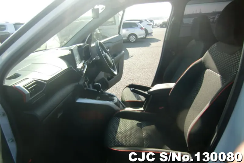 2020 Toyota / Raize Stock No. 130080