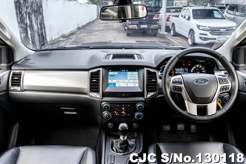 Ford Ranger in Gray for Sale Image 12