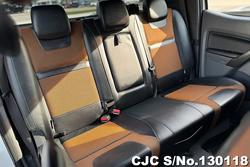 Ford Ranger in White 2 Tone for Sale Image 9