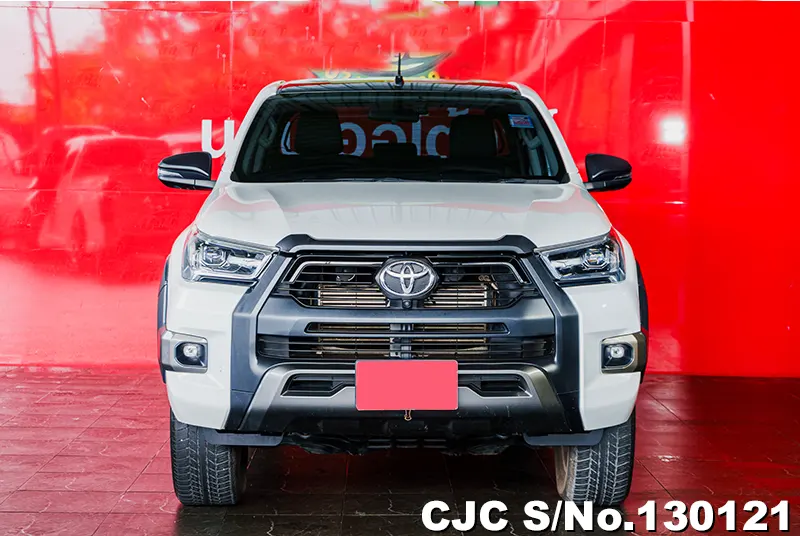 2022 Toyota / Hilux / Revo Stock No. 130121