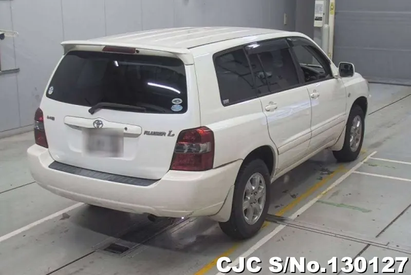 2004 Toyota / Kluger Stock No. 130127