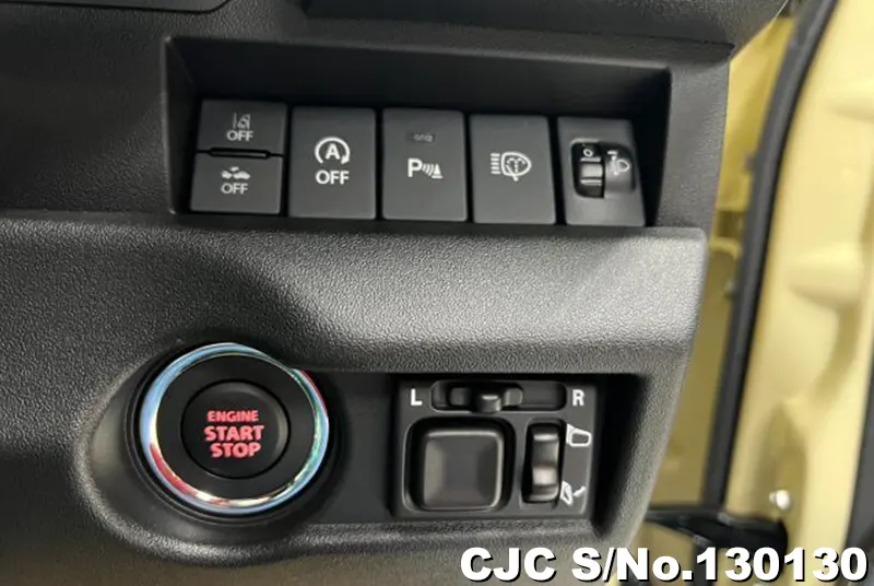 2025 Suzuki / Jimny Nomad Stock No. 130130