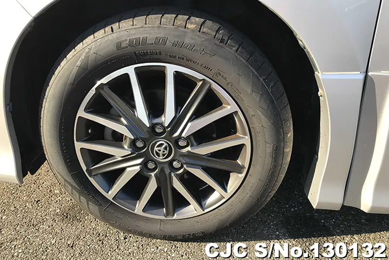 2015 Toyota / Voxy Stock No. 130132