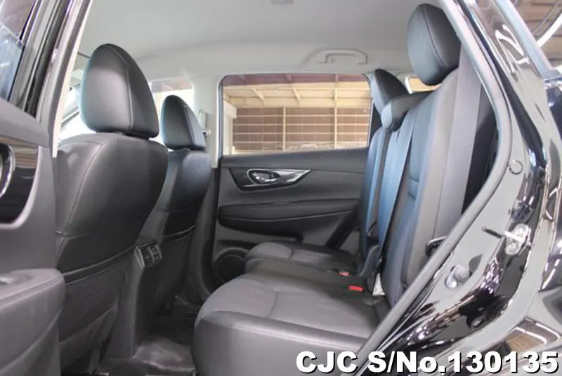 2019 Nissan / X-Trail Stock No. 130135