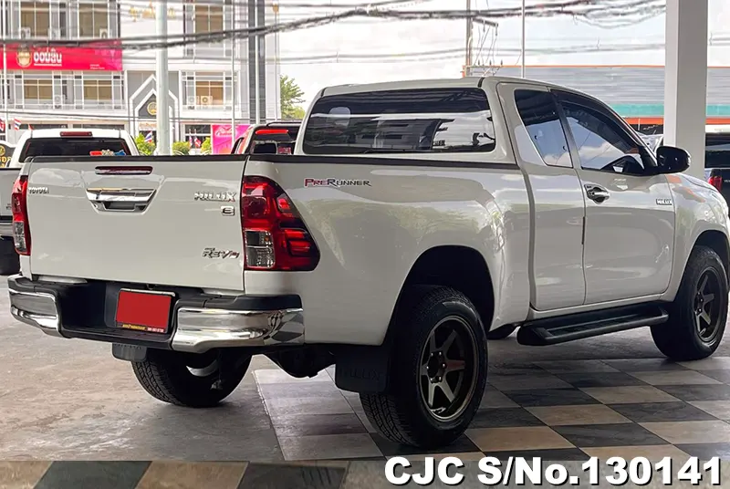 2019 Toyota / Hilux / Revo Stock No. 130141