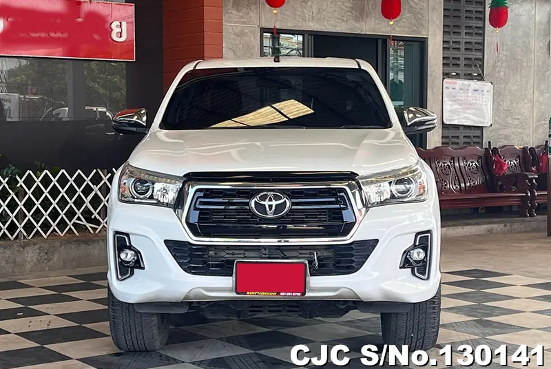 2019 Toyota / Hilux / Revo Stock No. 130141