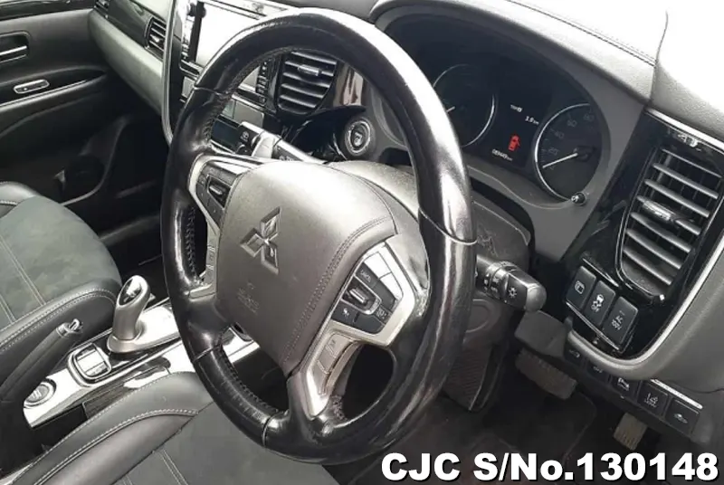 2015 Mitsubishi / Outlander Stock No. 130148