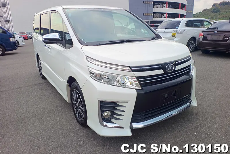 2015 Toyota / Voxy Stock No. 130150