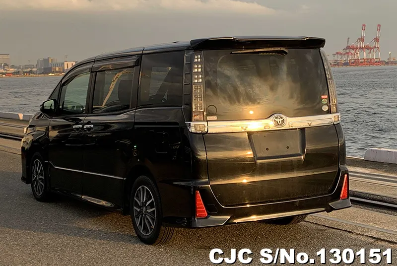 2015 Toyota / Voxy Stock No. 130151